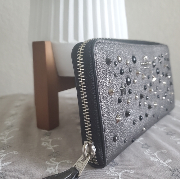 Rare Coach Star Rivets Market Tote Bundle! - Picture 13 of 16